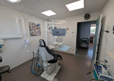 salle de soins dentaires à Druelle, espace moderne et confortable pour vos traitements